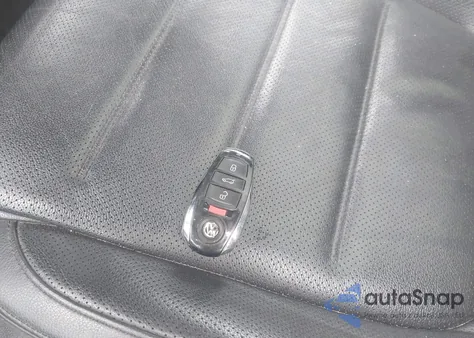 2016 Volkswagen Touareg Vr6 Lux z USA, uszkodzony, nr VIN WVGEF9BPXGD011234